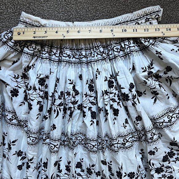 VTG 1950s Koret of California White & Black Floral Pattern Circle Skirt | S - Picture 9 of 12